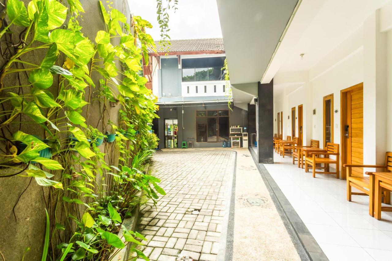 Oyo 2408 Bc Inn Mangsit ภายนอก รูปภาพ